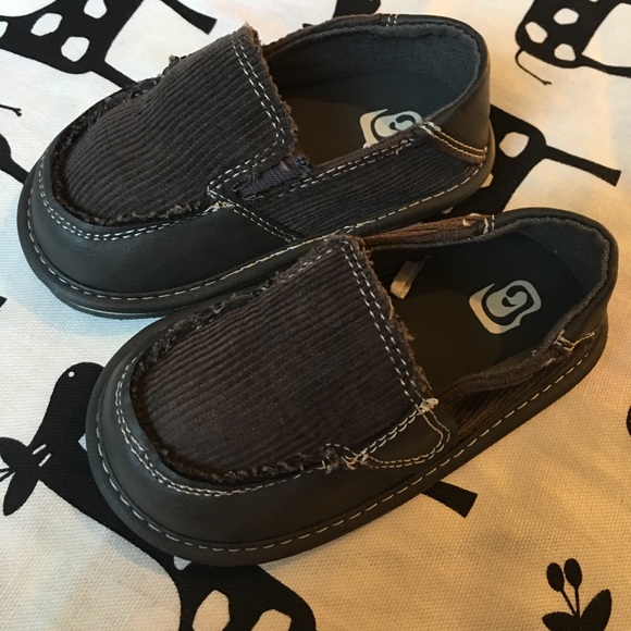 Infant Boys Slip On Brown Sanuk Look 